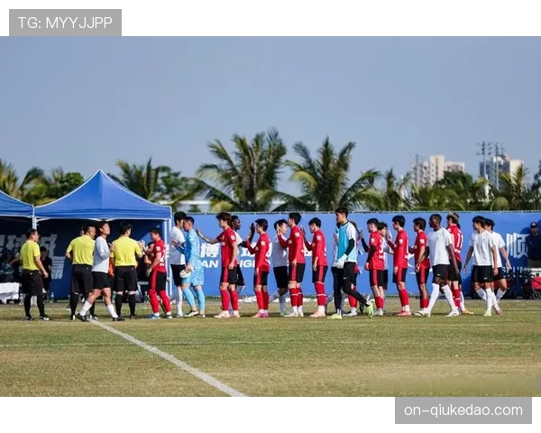 实时战报:长春亚泰凭借一次精心设计的角球战术,客场先拔头筹 实时战报:长春亚泰凭借一次精心设计的角球战术,客场先拔头筹